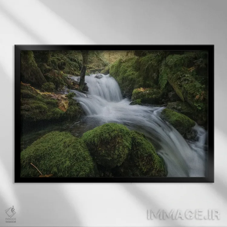 تابلو آبشار کوینالت IV اثر استیو برکلی - نمای قابدار مشکی