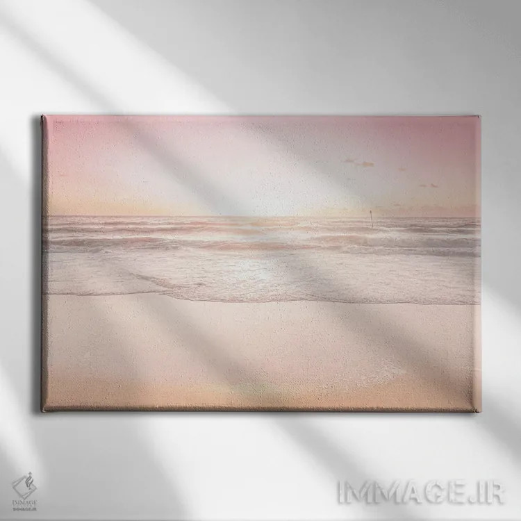 تابلو امواج و غروب بر فراز شنهای طلایی اثر بلی - نمای روبهرو روی دیوار