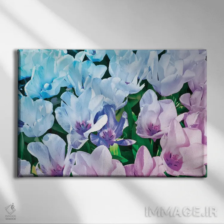 تابلو لالههای نیلی آبی اثر بلی - نمای روبهرو روی دیوار