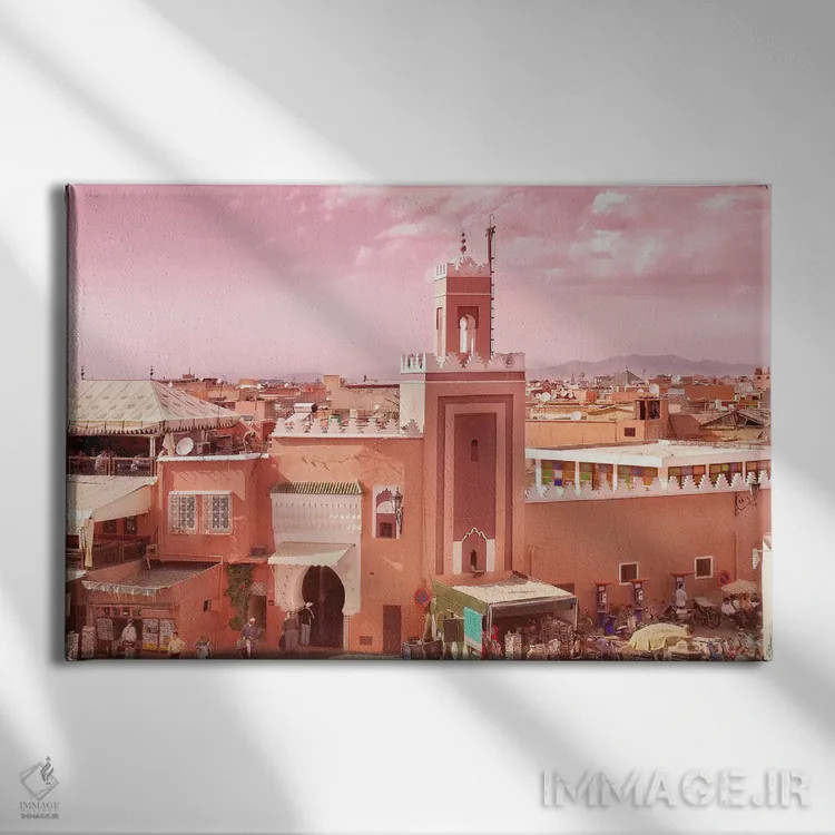 تابلو مراکشی شگفتانگیز (شهر) اثر بلی - نمای روبهرو روی دیوار