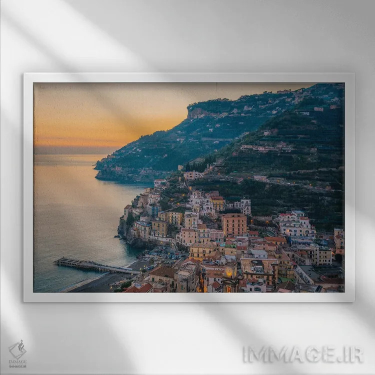 تابلو غروب بر فراز مینوری اثر جان بیلوس - نمای قابدار سفید