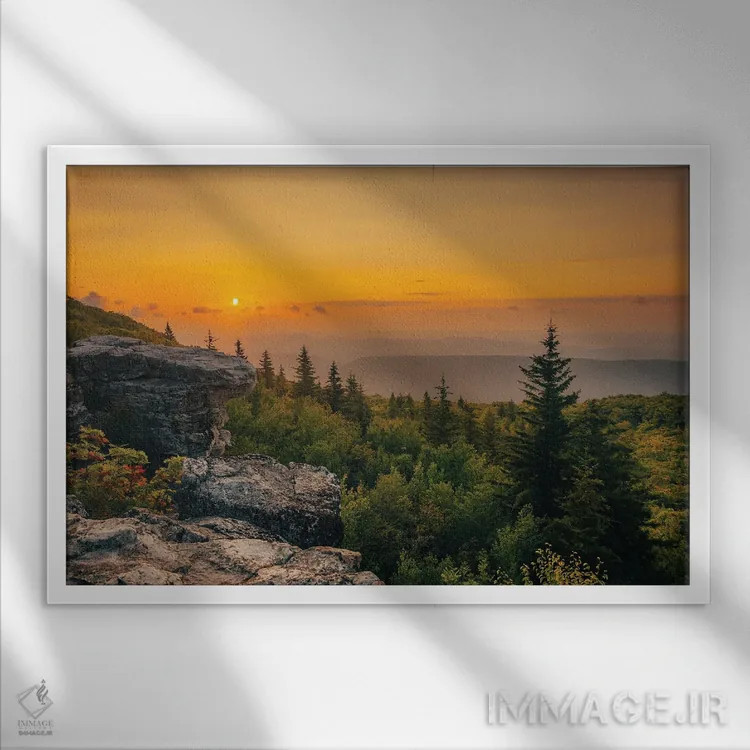 تابلو طلوع بیِر راکس I اثر جان بیلوس - نمای قابدار سفید