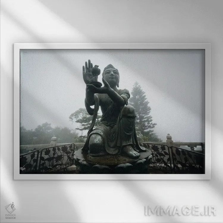 تابلو بودای بزرگ اثر جان بیلوس - نمای قابدار سفید