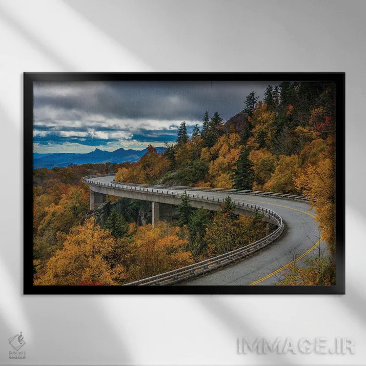 تابلو عبور از بلو ریج اثر جان بیلوس - نمای قابدار مشکی