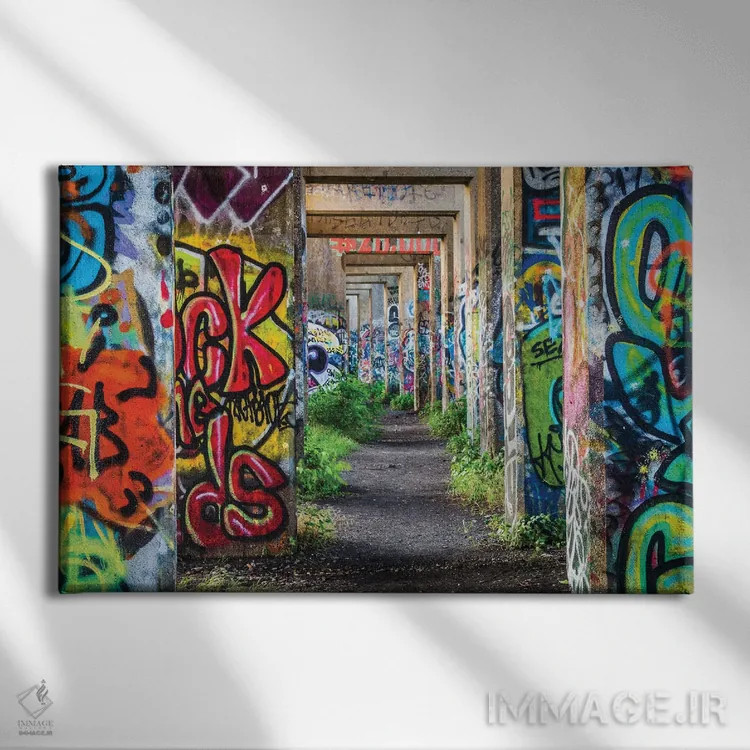 تابلو اسکله گرافیتی III اثر جان بیلوس - نمای روبهرو روی دیوار