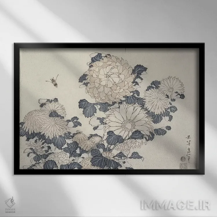 تابلو زنبور و گل داوودی اثر کاتسوشیکا هوکوسای (نقاش و هنرمند ژاپنی) - نمای قابدار مشکی
