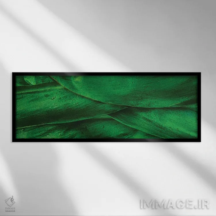 تابلو پسزمینهای از برگ ذرت سبز اثر ایوجنیا بیدیوک - نمای قابدار مشکی
