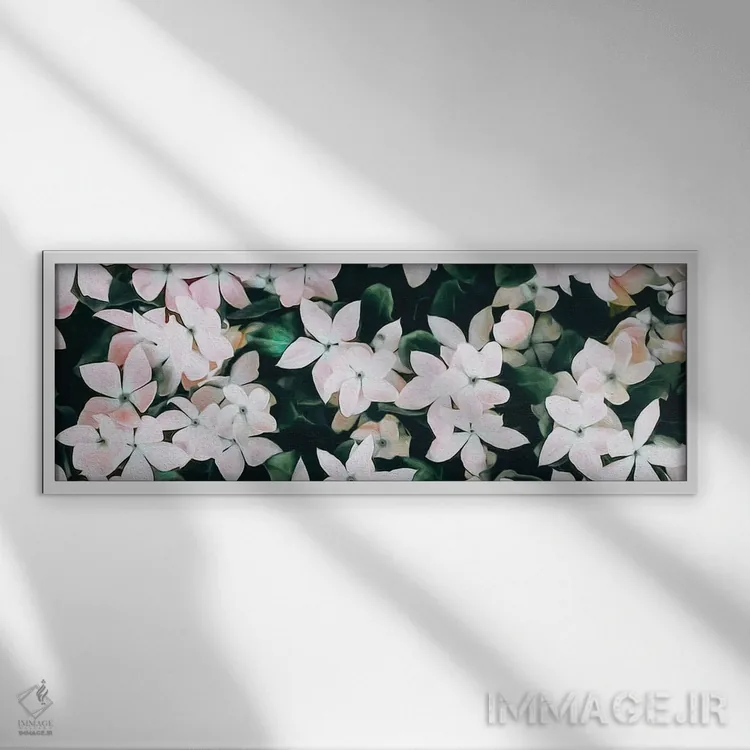 تابلو وینکای صورتی شکوفا اثر ایوجنیا بیدیوک - نمای قابدار سفید