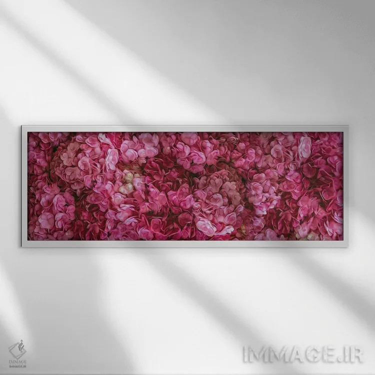 تابلو پسزمینهای با گلهای شکوفا شده ادریسی صورتی اثر ایوجنیا بیدیوک - نمای قابدار سفید