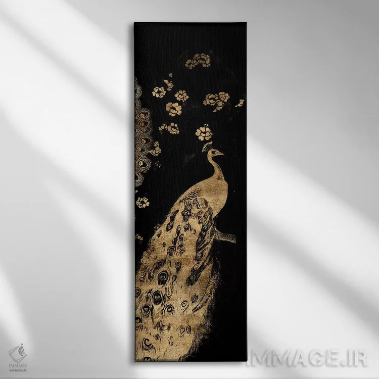 تابلو سهلت طاووس زرنشان سه اثر جنیفر گلدبرگر - نمای روبهرو روی دیوار