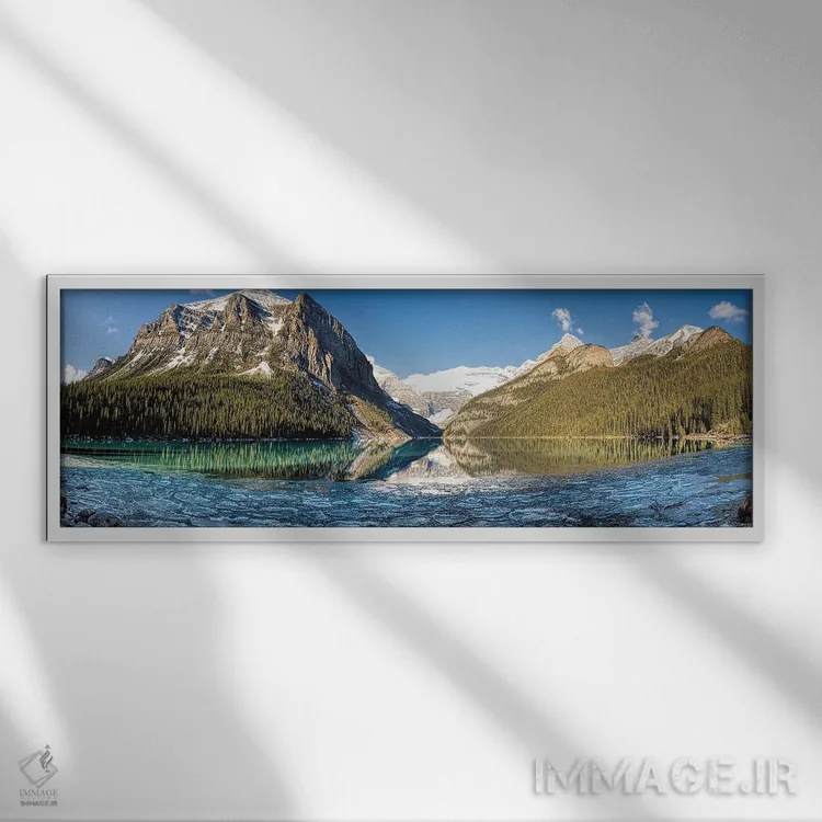 تابلو آب شدن یخ دریاچه لوییز اثر جنت فیکار - نمای قابدار سفید