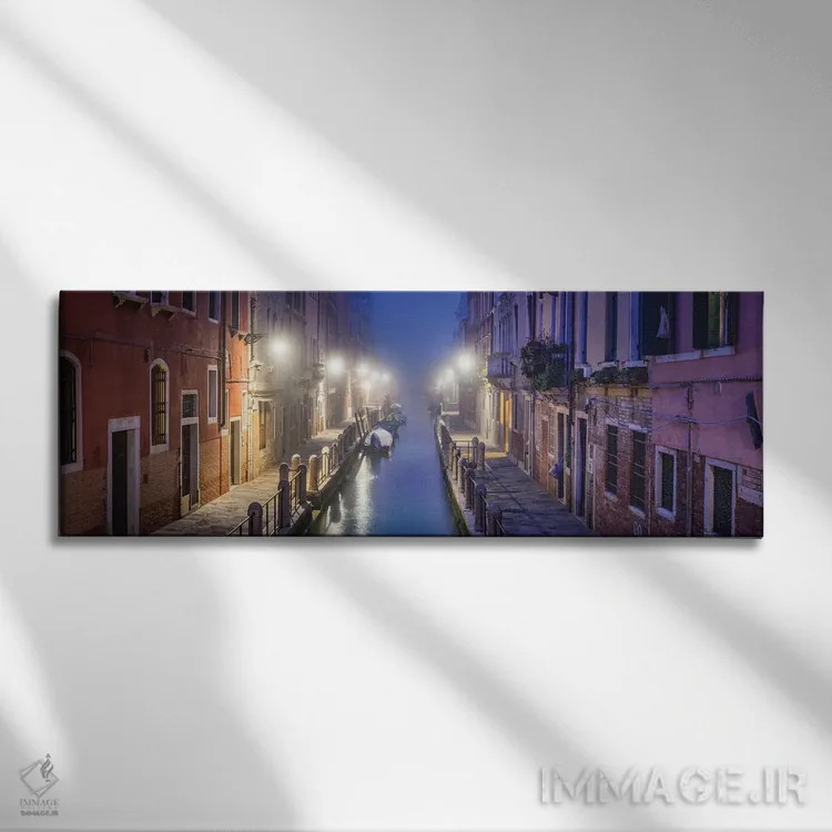 تابلو Italy,صبح زمستانی مهآلود در کانال کوچک ونیز، ایتالیا اثر یان بکه - نمای روبهرو روی دیوار