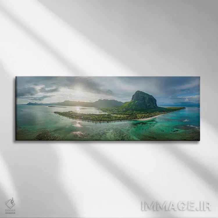 تابلو پانورامای هوایی از جزیره موریس در هنگام طلوع خورشید اثر یان بکه - نمای روبهرو روی دیوار