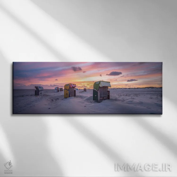 تابلو North Sea Coast, Germany,صندلیهای ساحلی هنگام غروب در ساحل دریای شمال، آلمان اثر یان بکه - نمای روبهرو روی دیوار