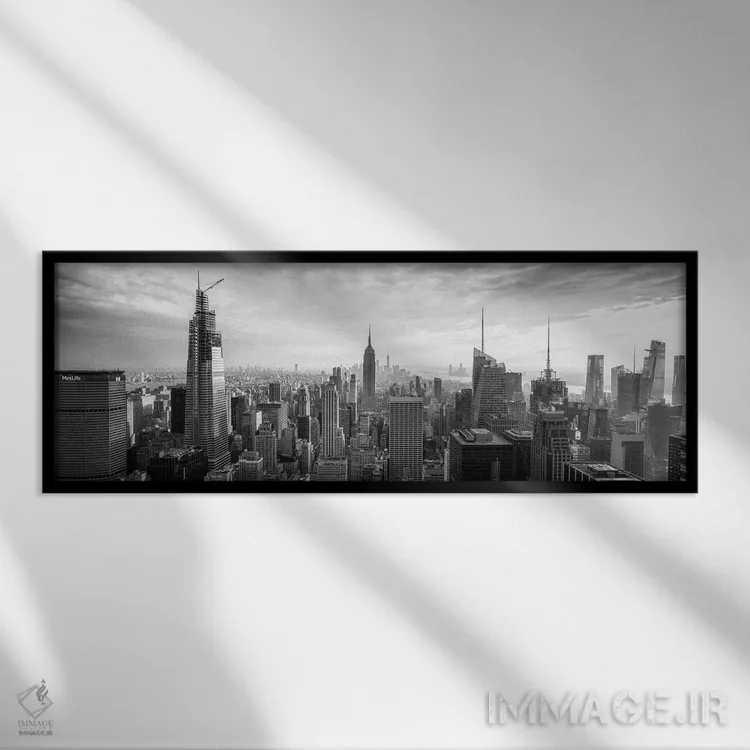 تابلو پانورامای خط افق شهر نیویورک به صورت سیاه و سفید اثر یان بکه - نمای قابدار مشکی
