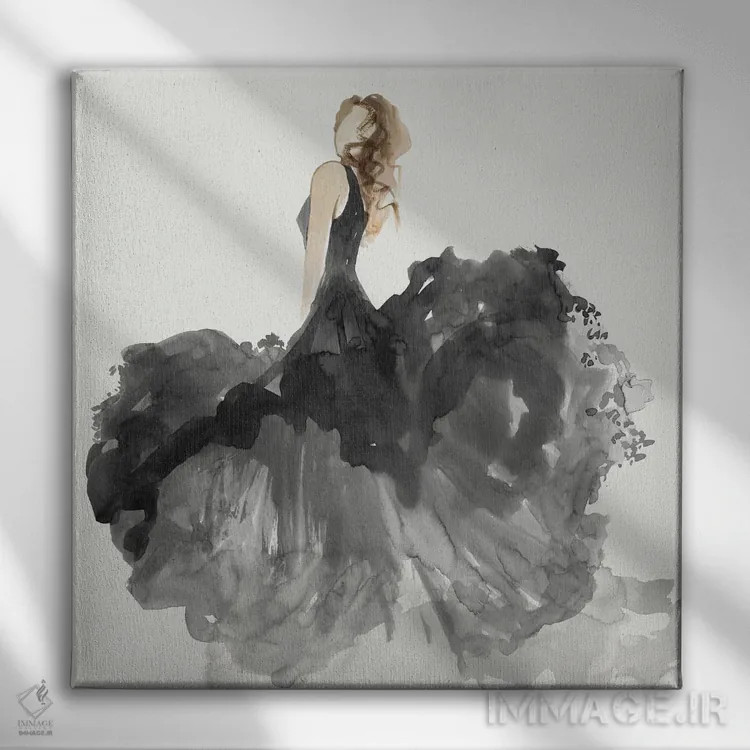 تابلو زن با لباس مشکی II اثر ایمی ویلسون - نمای روبهرو روی دیوار