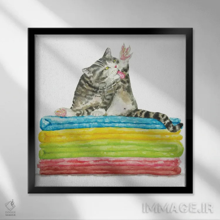 تابلو گربهٔ راهراه در حال حمام کردن اثر آلکسی دیمیتریویچ شمیروف - نمای قابدار مشکی