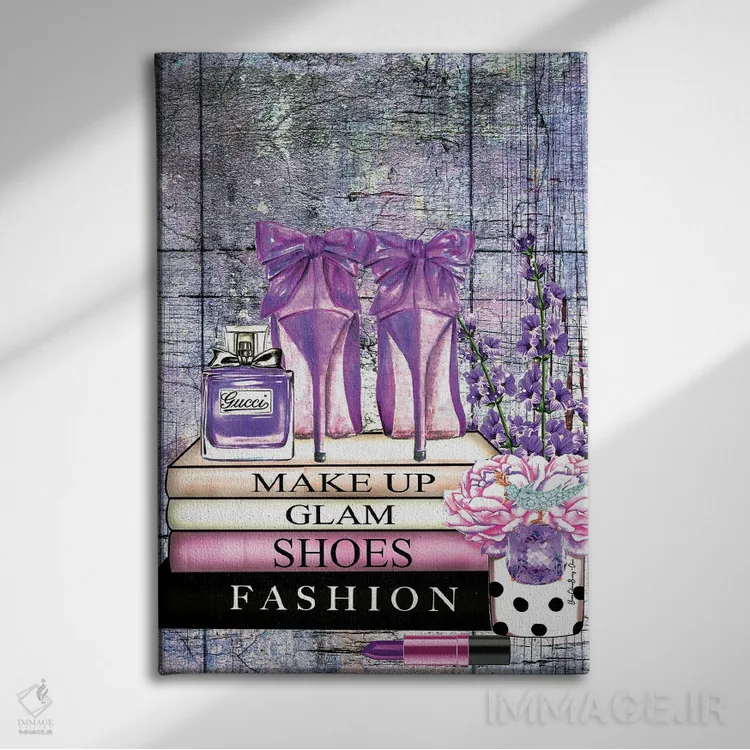 تابلو مد آرایشی و جذاب اثر هنرِ چونی - نمای روبهرو روی دیوار