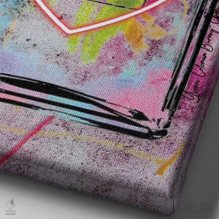 تابلو گرافیتی شنل II (برند مد) اثر هنرِ چونی - نمای نزدیک بافت بوم