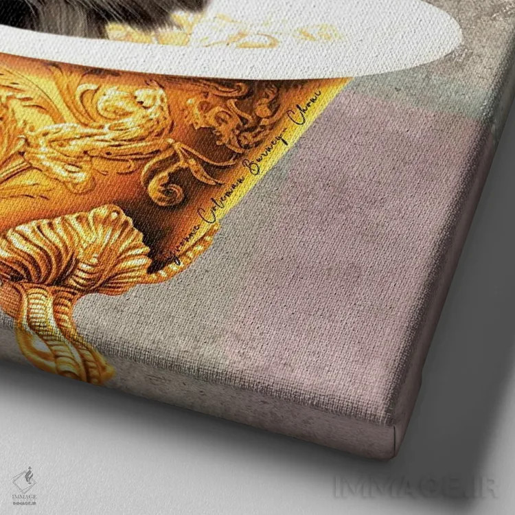 تابلو میمون شنل در وان (برند مد) اثر هنرِ چونی - نمای نزدیک بافت بوم