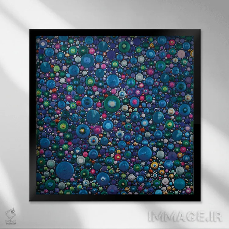 تابلو نقطهها جهان را تصاحب میکنند اثر امی داینر - نمای قابدار مشکی