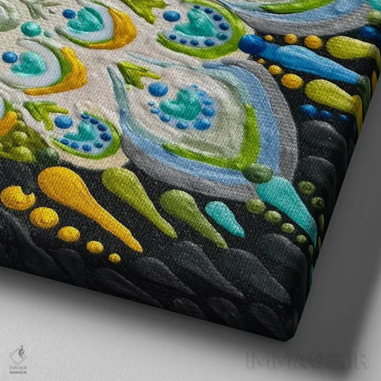 تابلو قدرت طاووس اثر امی داینر - نمای نزدیک بافت بوم