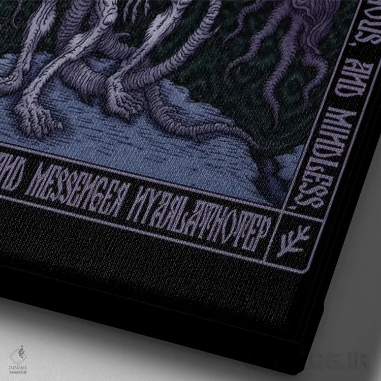 تابلو آیکون نیارلاتوتپ I اثر آژمودای - نمای نزدیک بافت بوم