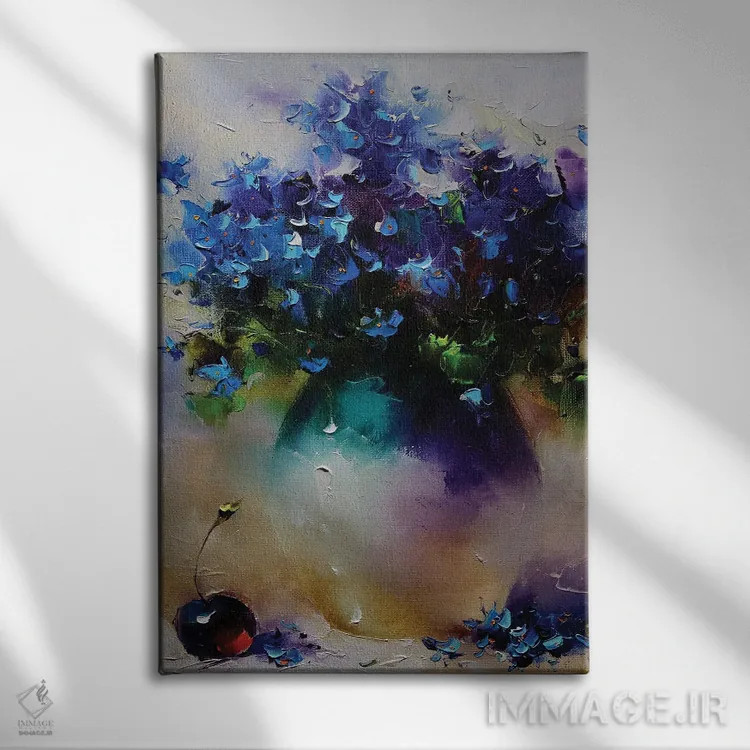 تابلو دستهگل آبی و گیلاس اثر عزیز سلیماناف - نمای روبهرو روی دیوار