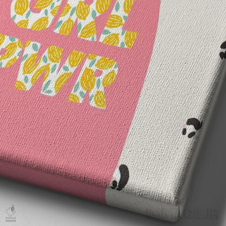 تابلو قدرت دخترانه (Girl Power) اثر استودیو بو (استودیوی هنری) - نمای نزدیک بافت بوم