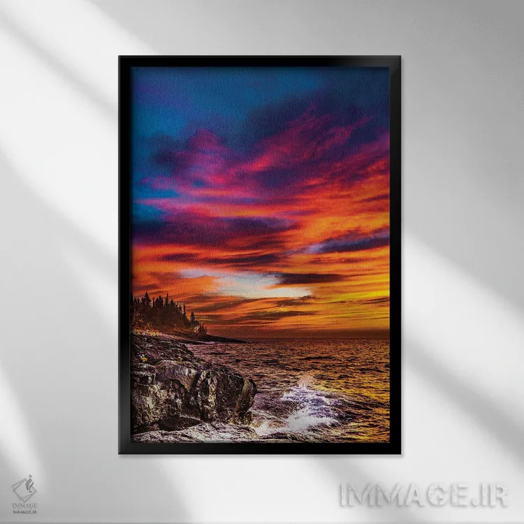 تابلو آغوش سپیدهدم اثر برایان بیلکه - نمای قابدار مشکی