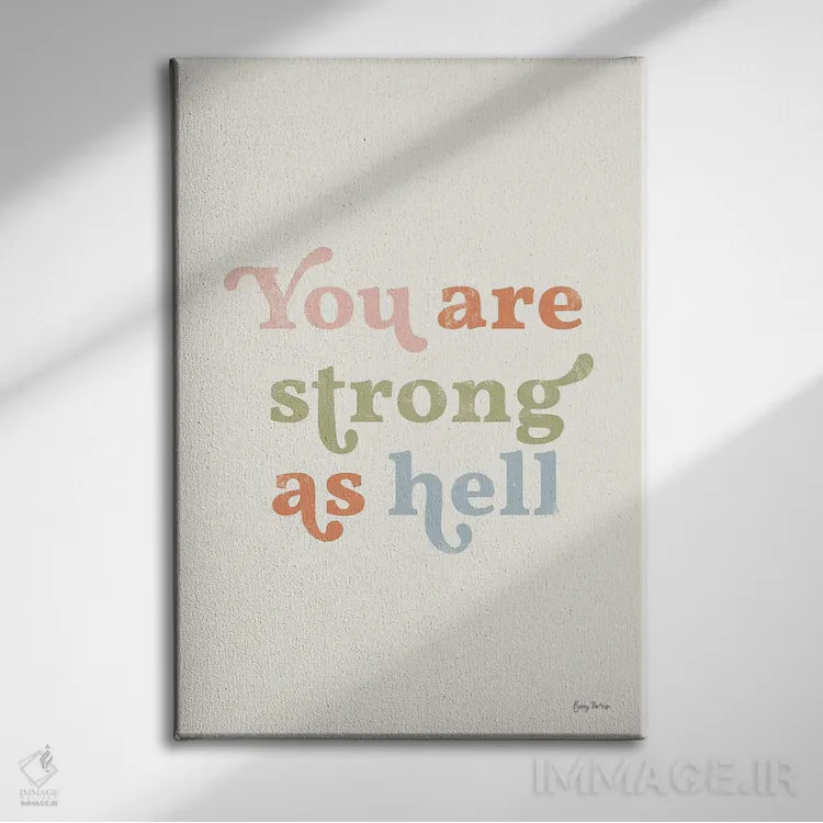 تابلو تو قوی هستی (طرح پاستلی) اثر بکی تورنز - نمای روبهرو روی دیوار