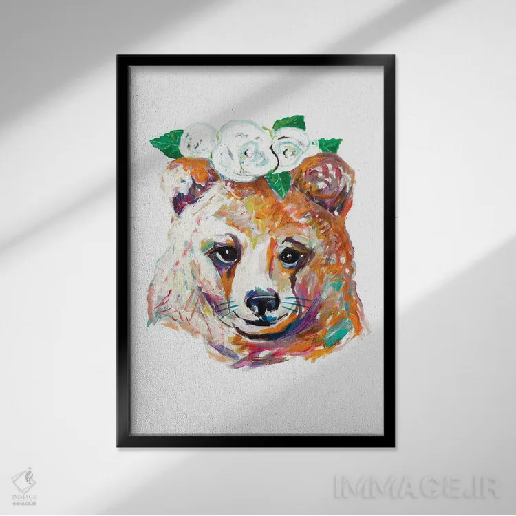 تابلو خرس با تاج گل اثر اندی بوچمپ - نمای قابدار مشکی