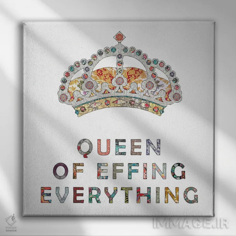 تابلو انگیزهٔ روزانهاش اثر بیانکا گرین - نمای روبهرو روی دیوار