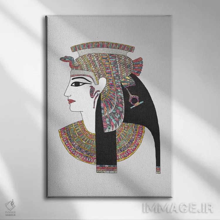 تابلو الههٔ مصری اثر بیانکا گرین - نمای روبهرو روی دیوار