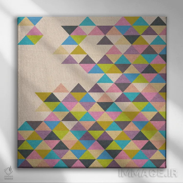 تابلو کاملاً ناتمام اثر بیانکا گرین - نمای روبهرو روی دیوار