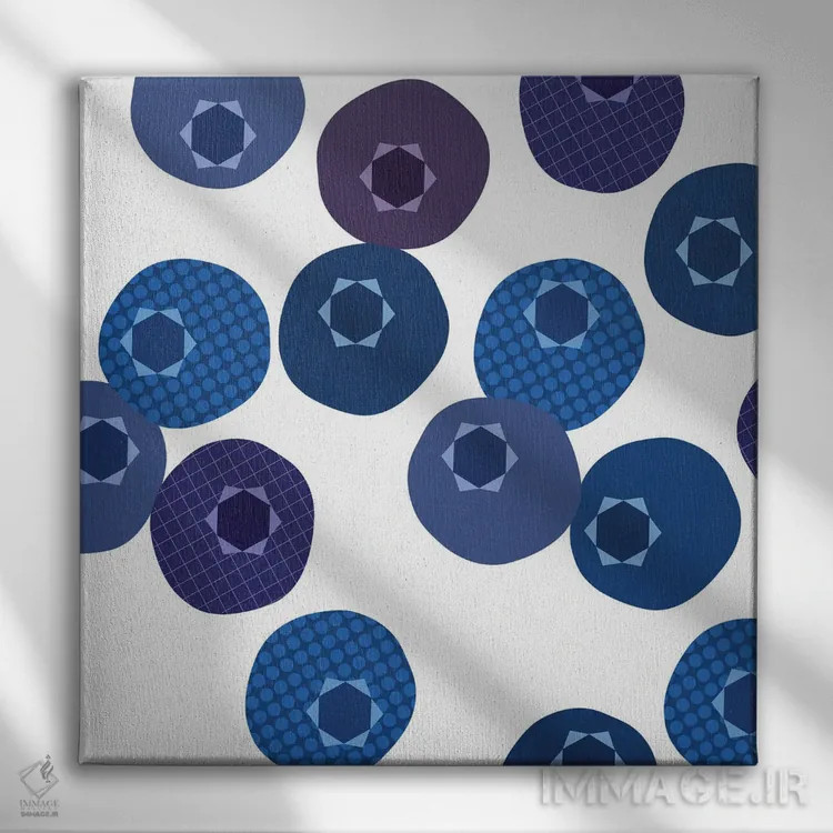 تابلو پاپ آرت مربعی بلوبری (زغالاختهٔ آبی) اثر بث بوردلون - نمای روبهرو روی دیوار