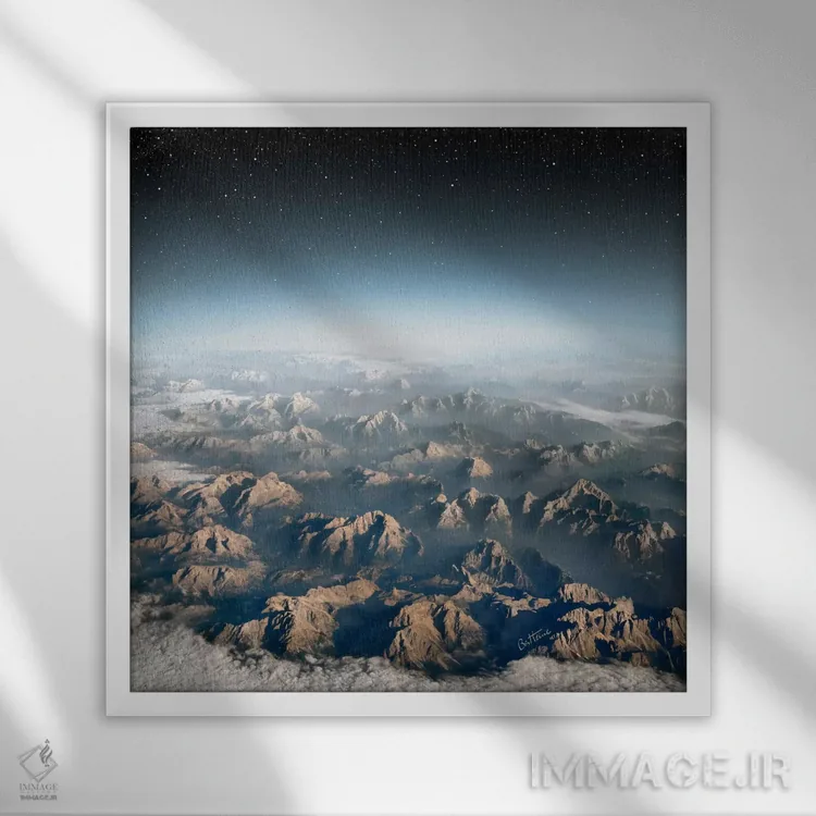 تابلو سیارهٔ زمین اثر بن هاین (هنرمند بلژیکی) - نمای قابدار سفید