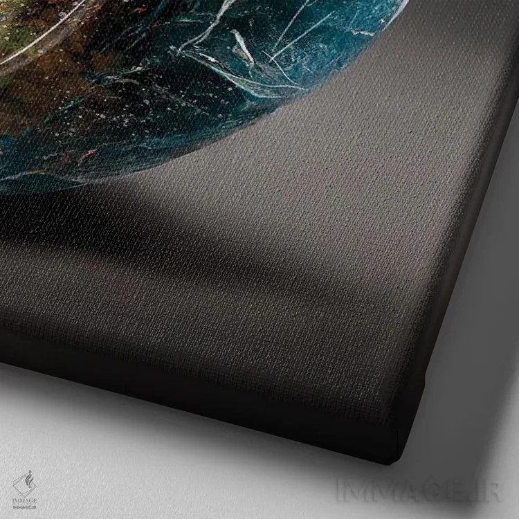 تابلو زمین در کیسه پلاستیکی پیچیده شده اثر بن هاین (هنرمند بلژیکی) - نمای نزدیک بافت بوم