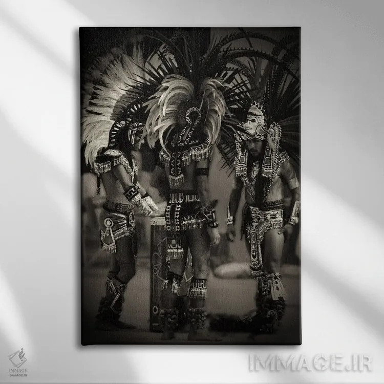 تابلو رقصندگان آتشی آزتک اثر بنجامین پاجت - نمای روبهرو روی دیوار