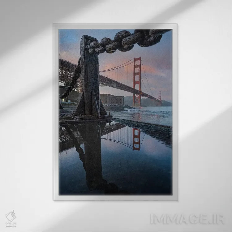 تابلو چاله طلایی اثر استیو برکلی - نمای قابدار سفید