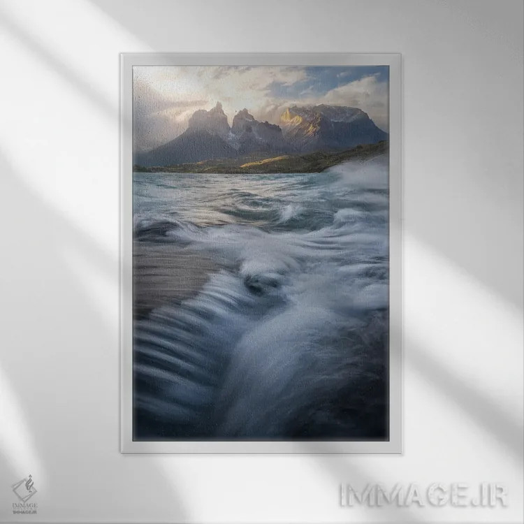 تابلو دریاچه پئوه اثر استیو برکلی - نمای قابدار سفید