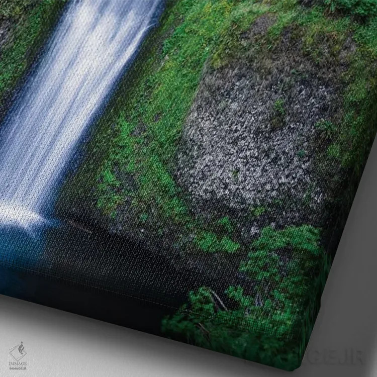 تابلو آبشار مولتنومه اثر استیو برکلی - نمای نزدیک بافت بوم