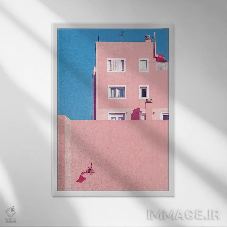 تابلو خانهٔ آفتابی و آسمان آبی اثر بلی - نمای قابدار سفید