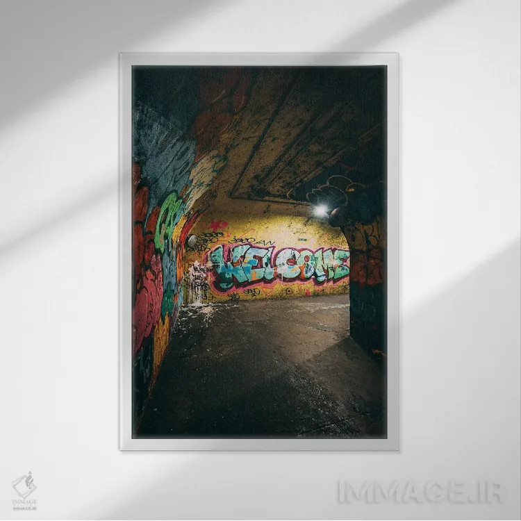 تابلو تونل ورودی ایستگاه ۱۹۱ام (نیویورک) III اثر جان بیلوس - نمای قابدار سفید