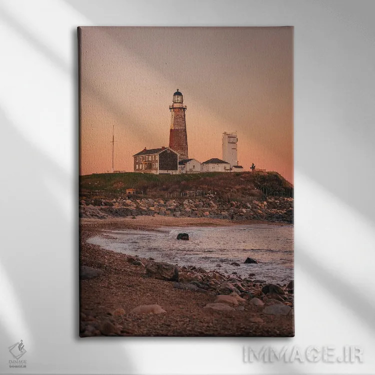 تابلو فانوس دریایی مونتوک I اثر جان بیلوس - نمای روبهرو روی دیوار