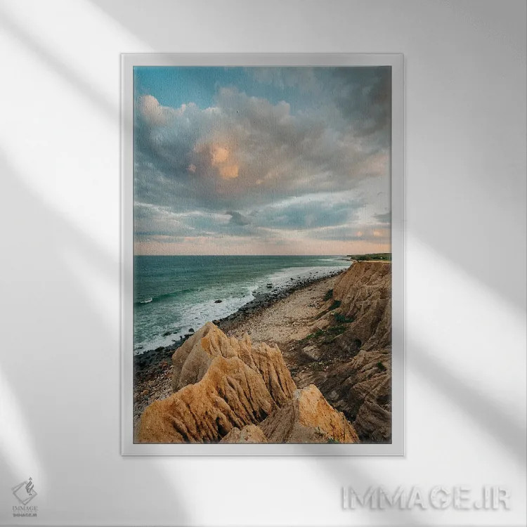 تابلو صخرههای مونتوک پوینت I اثر جان بیلوس - نمای قابدار سفید