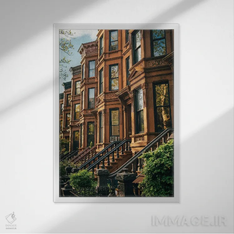 تابلو خانههای سنگ قهوهای پارک اسلوپ (نیویورک) اثر جان بیلوس - نمای قابدار سفید