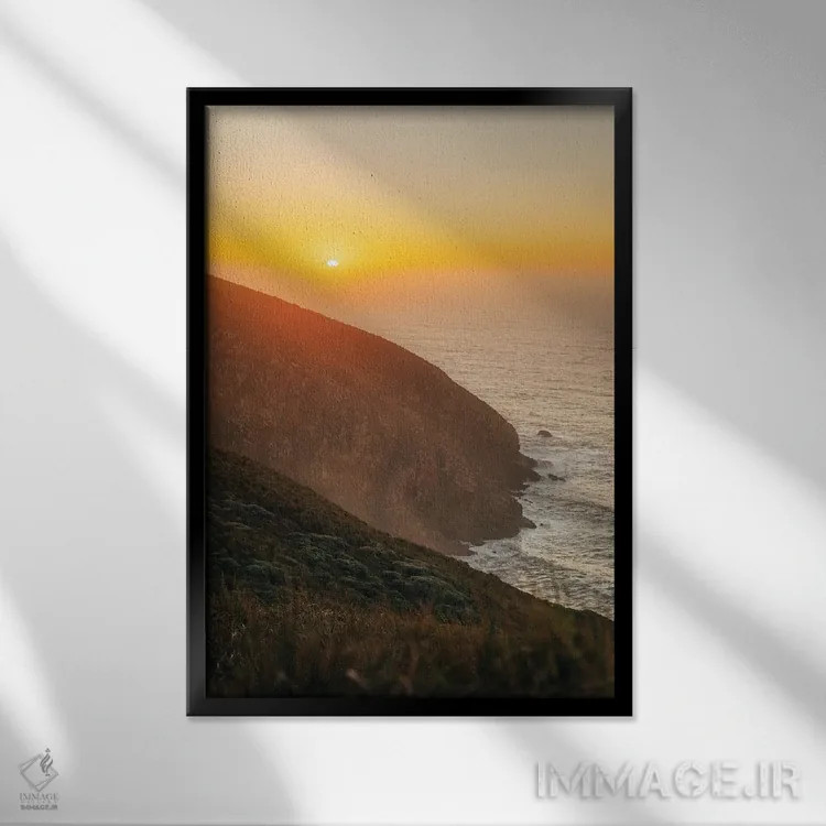 تابلو غروب پوینت ریِس اثر جان بیلوس - نمای قابدار مشکی