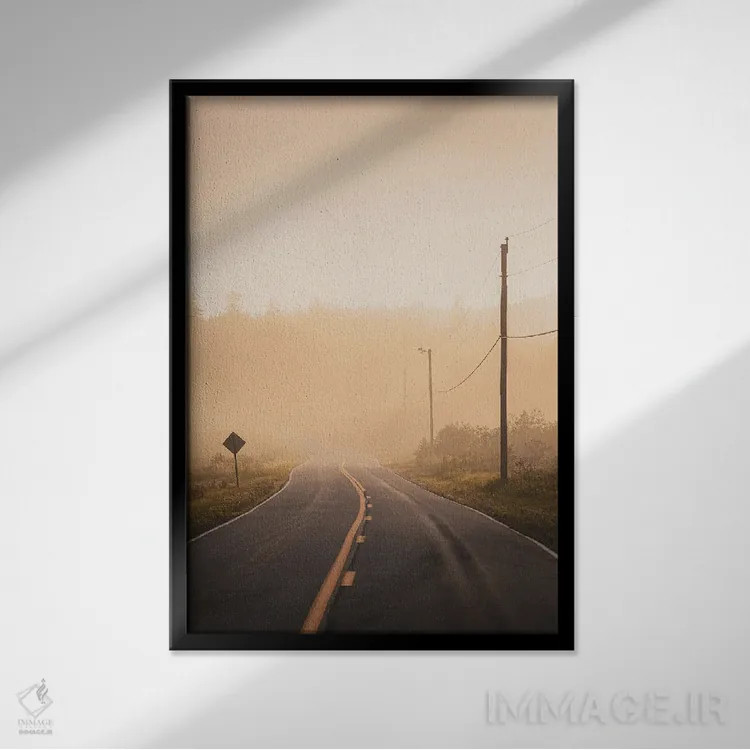 تابلو لوبک مهآلود اثر جان بیلوس - نمای قابدار مشکی