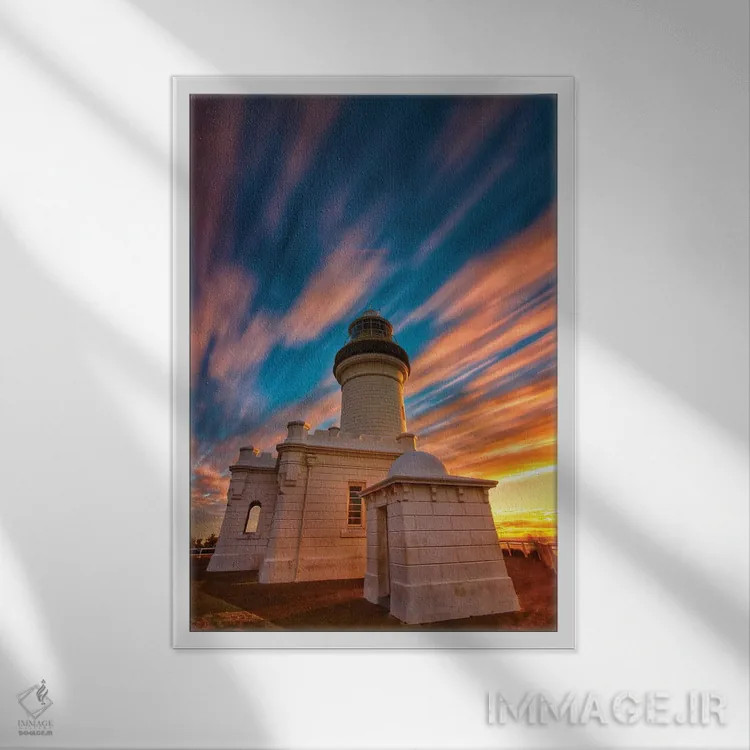 تابلو فانوس دریایی اثر بن مولدر - نمای قابدار سفید